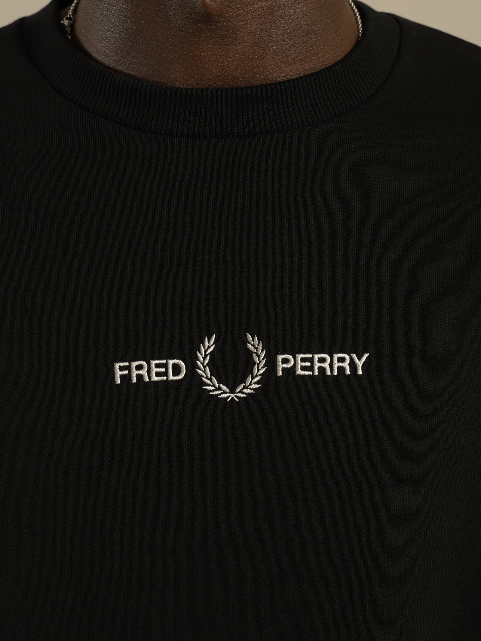 Fred Perry Embroidered Sweatshirt Sweater M2644/102