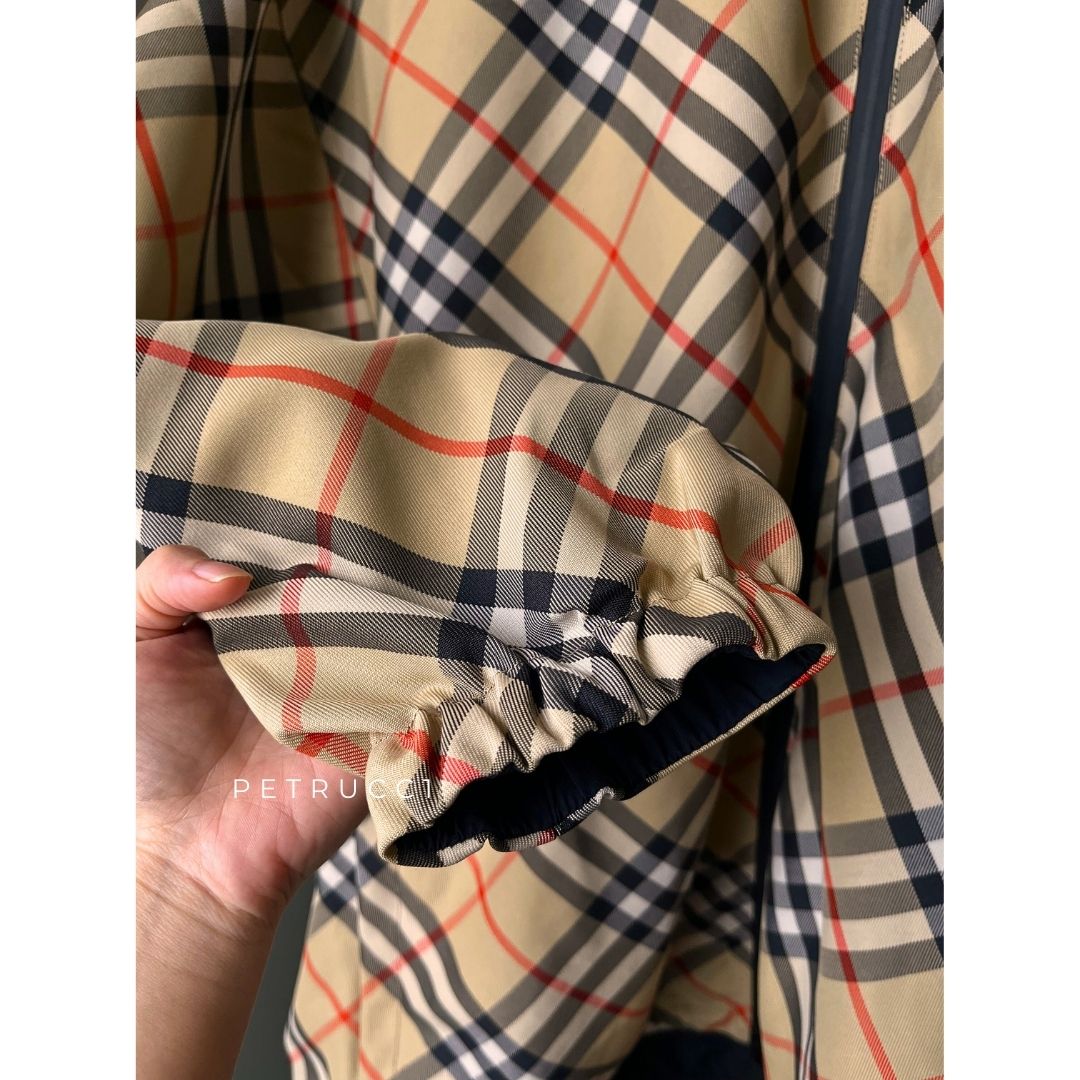 BURBERRY Reversible Check Hooded Jacket 81041021
