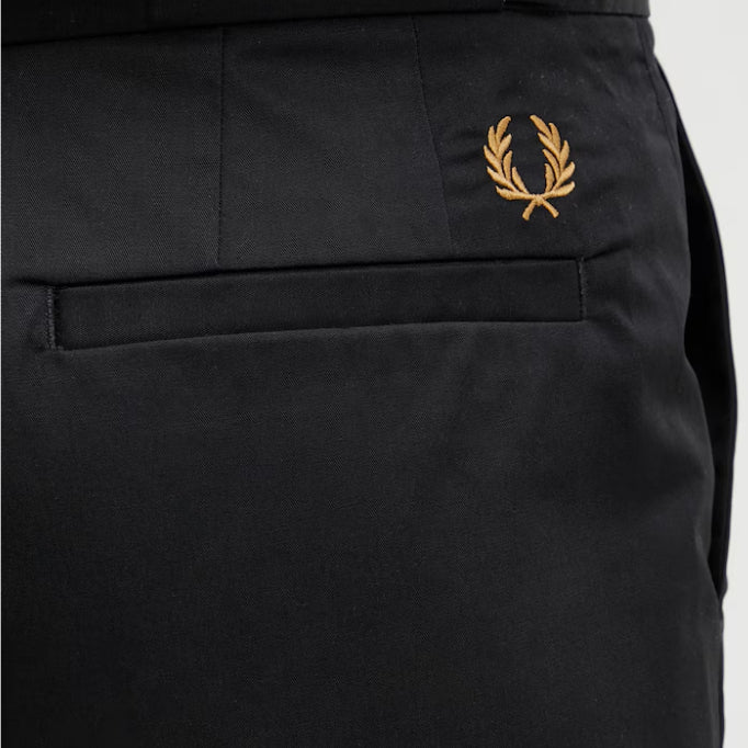 FRED PERRY Short celana pendek cowo S2301/102