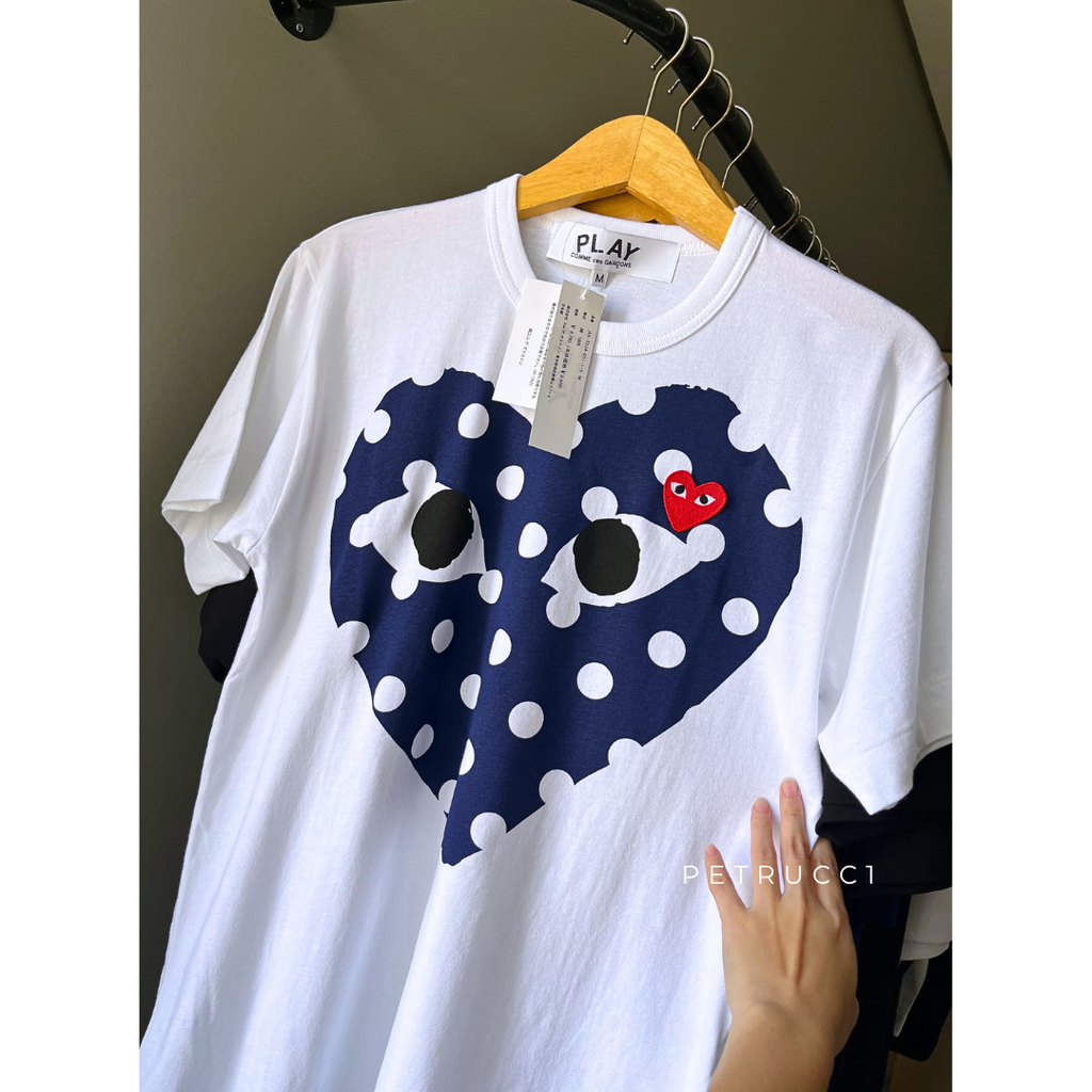 CDG COMME des GARCONS PLAY TEE T SHIRT kaos cowo pria man ORIGINAL