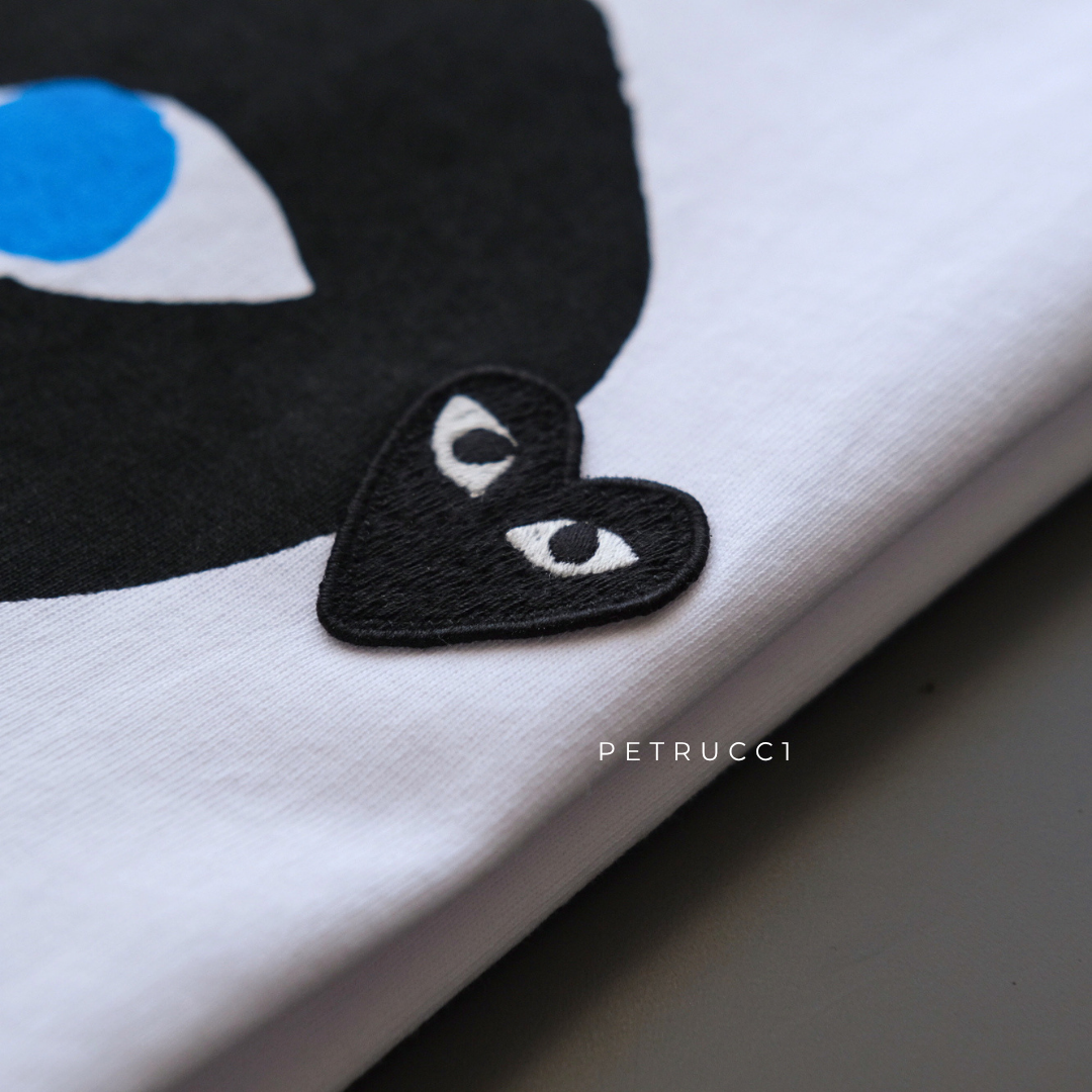 PLAY CDG COMME des GARCONS TEE T SHIRT kaos cowo pria man ORIGINAL