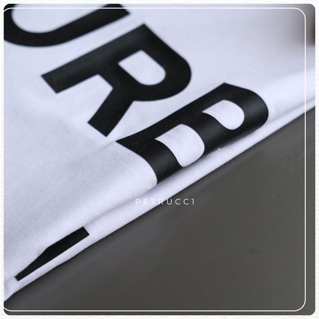 BURBERRY Horseferry Print Oversized T-shirt 8040691
