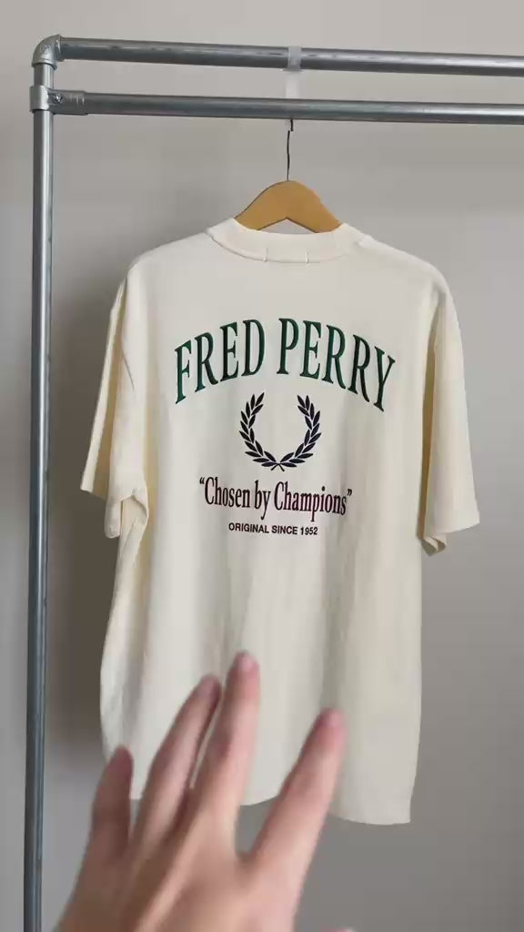 Fred Perry T SHIRT ORIGINAL KAOS COWO M9826/560