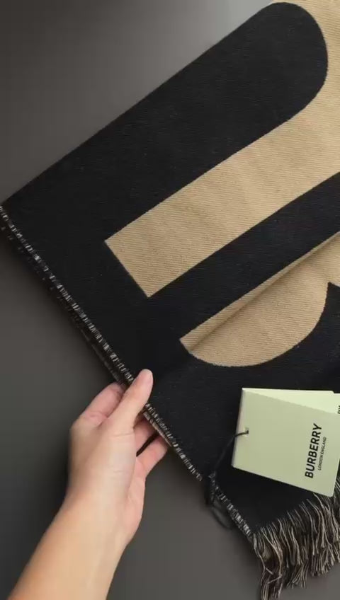 BURBERRY SCARF Muffler Wool Jacquard Winter 8035525