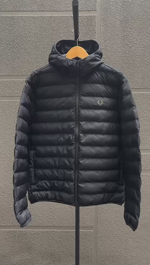 Fred Perry Hooded Insulated Jacket Puffer J8553/102