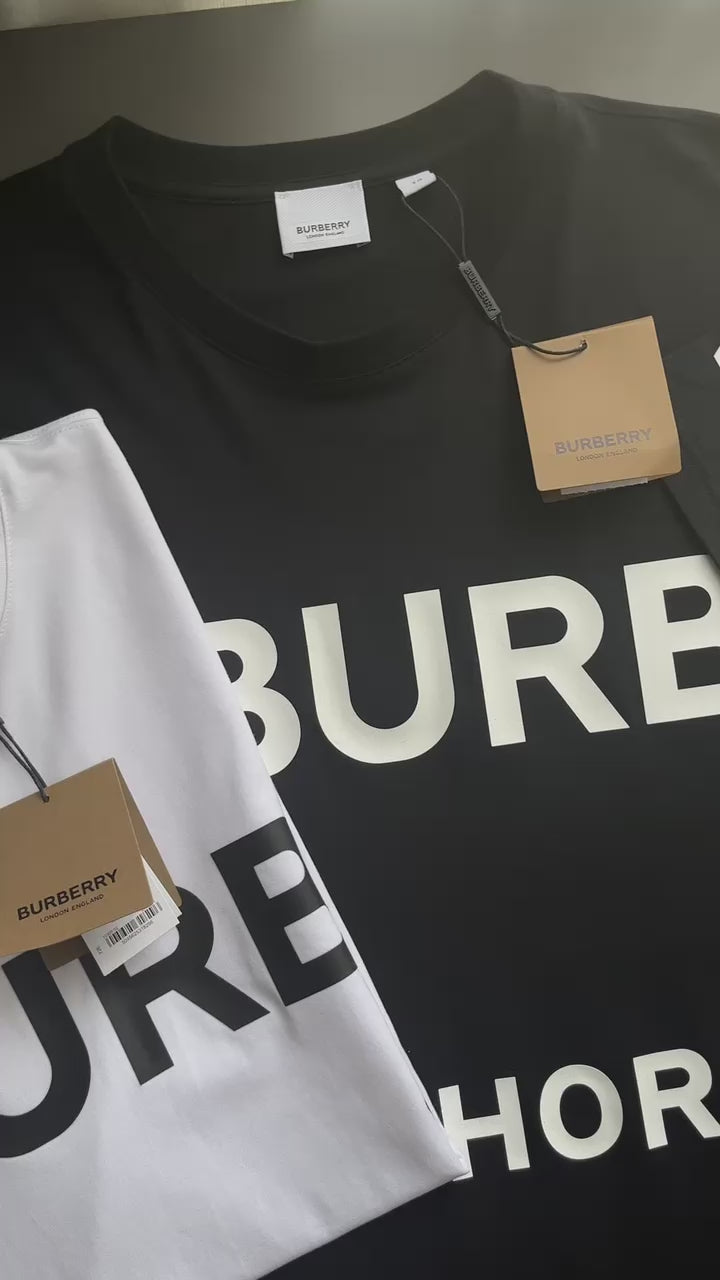 BURBERRY Horseferry Print Oversized T-shirt 8040691
