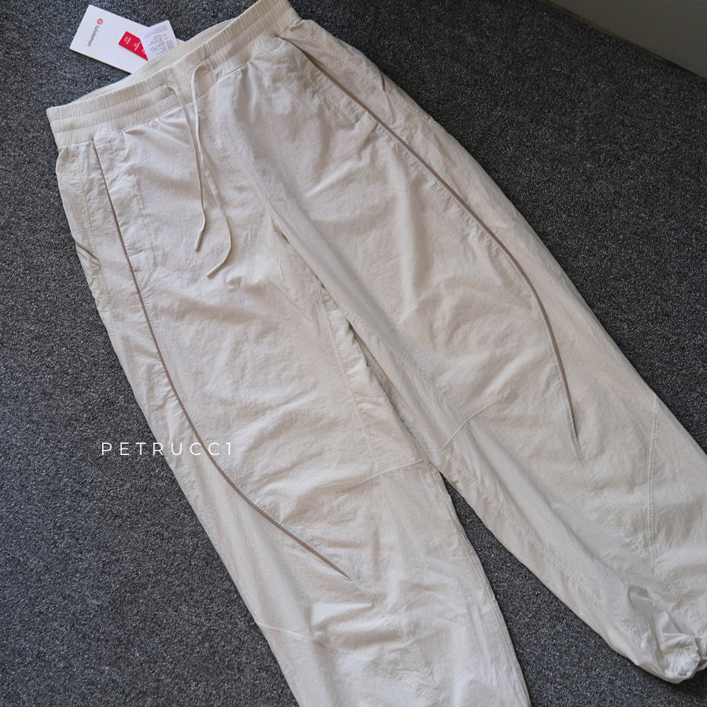 LULULEMON License to Train Mid-Rise Lightweight Jogger Women