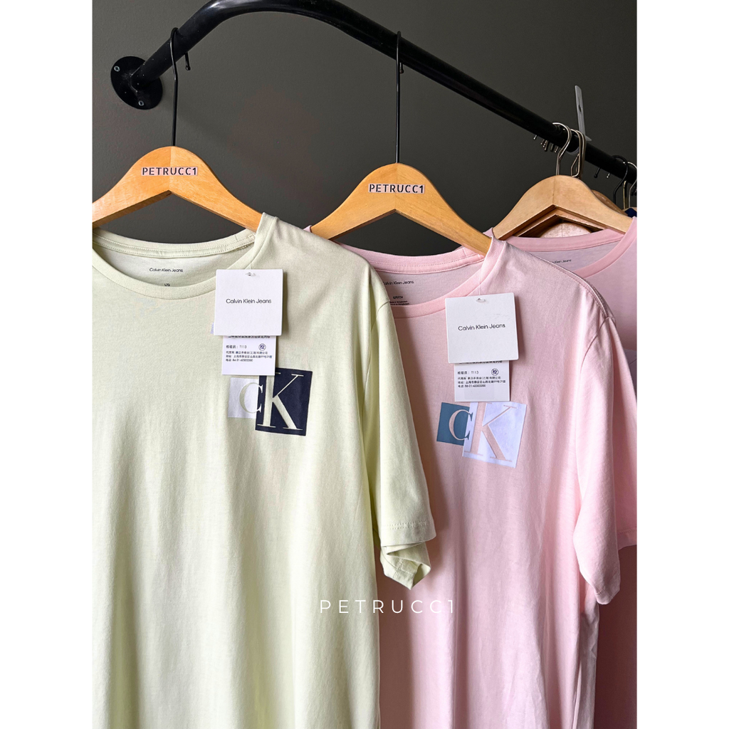 CALVIN KLEIN Contrast Box Logo Graphic Classic T Shirt  4RB858G