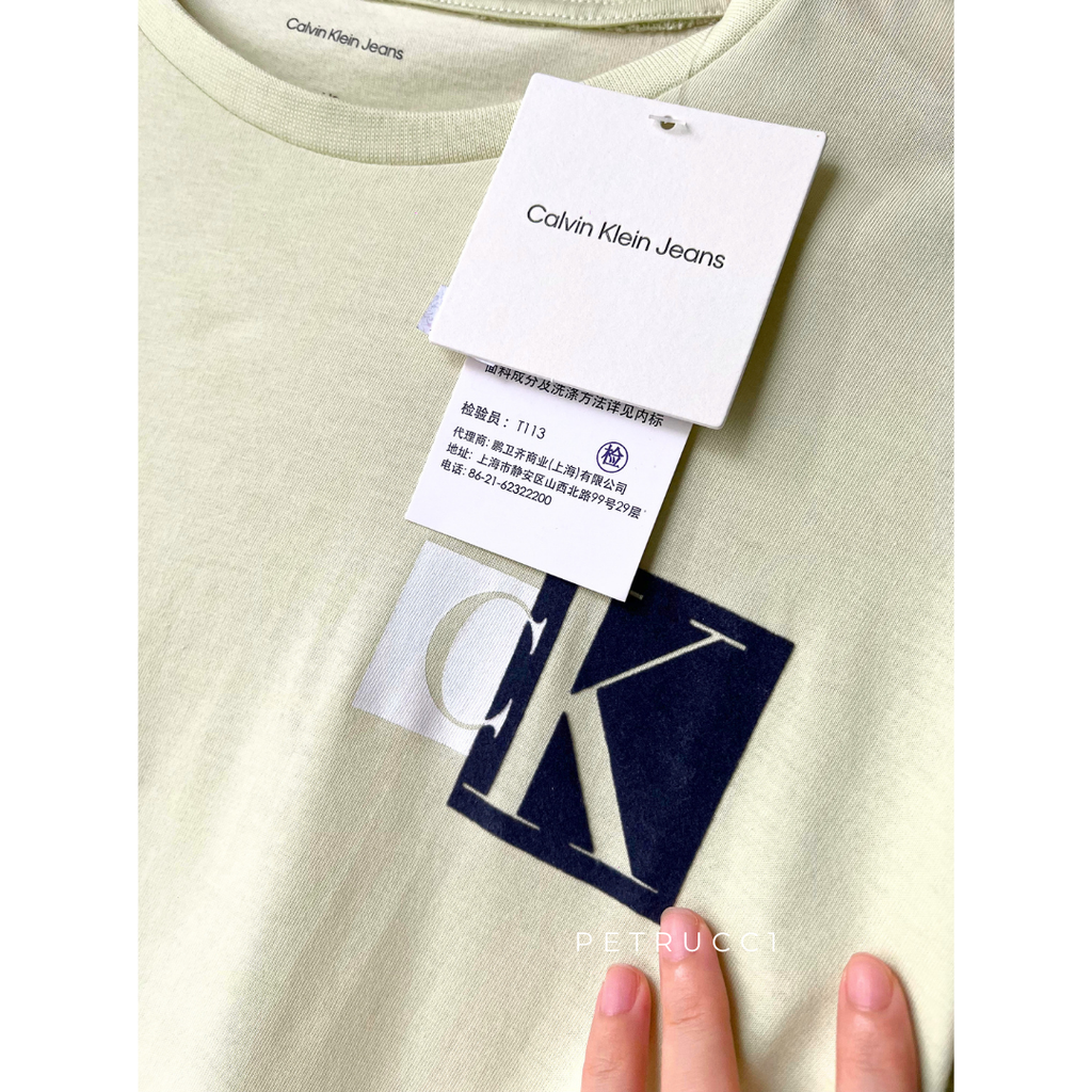 CALVIN KLEIN Contrast Box Logo Graphic Classic T Shirt  4RB858G